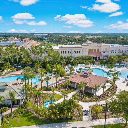 The Epic London Vista Cay Orlando Next To The Club Apartment Exterior photo