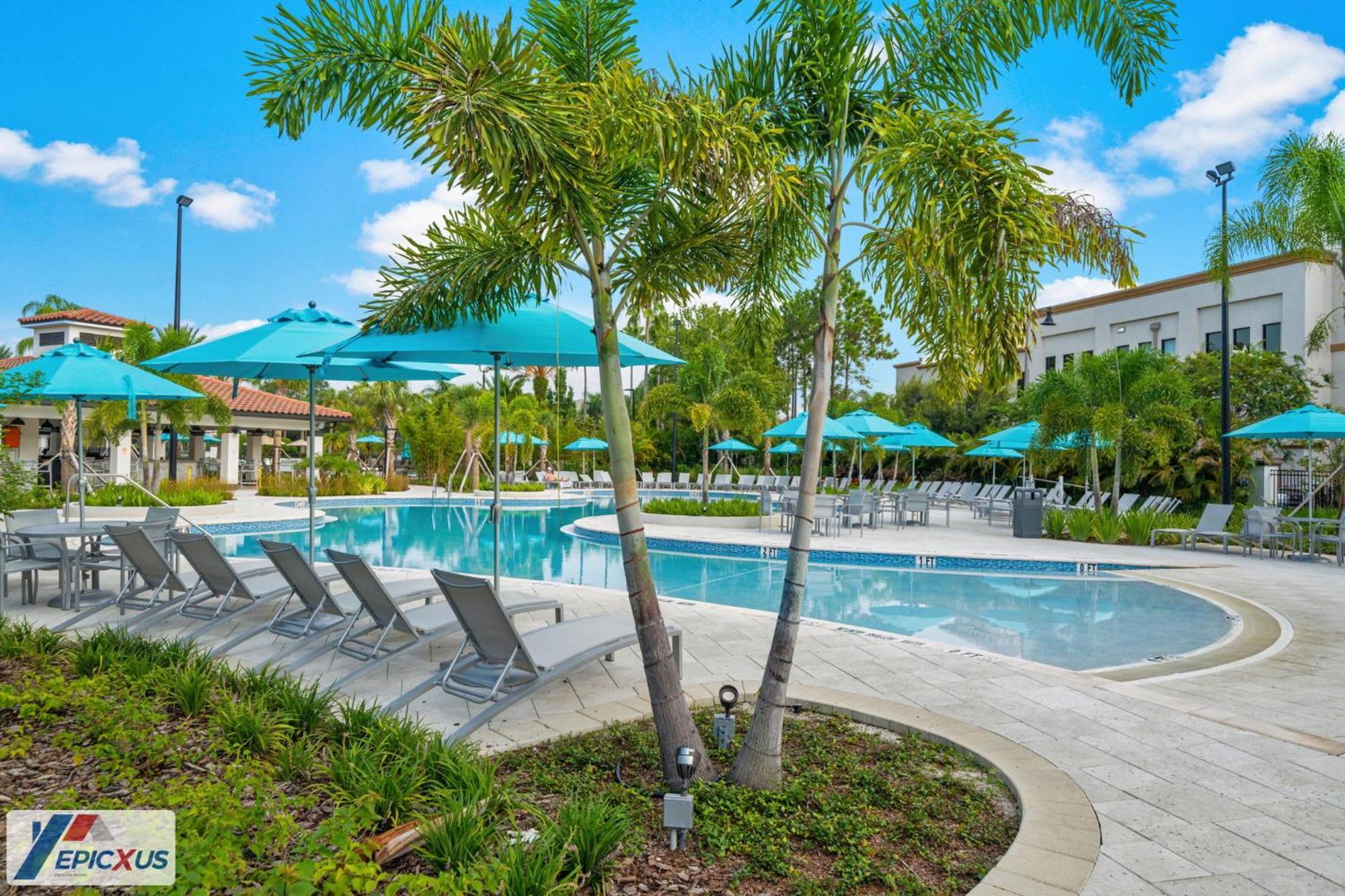 The Epic London Vista Cay Orlando Next To The Club Apartment Exterior photo