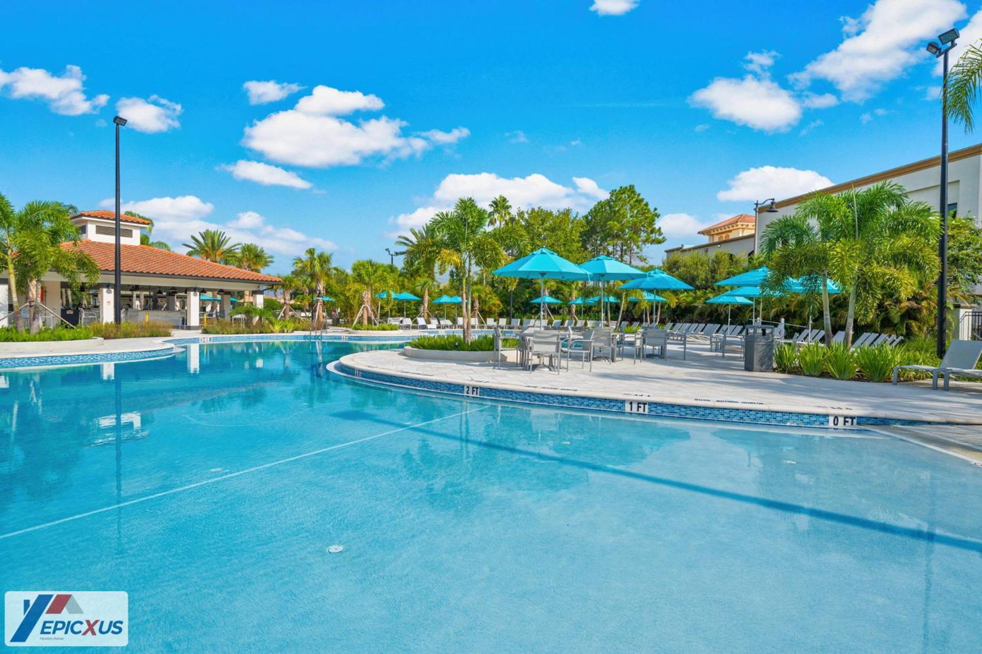 The Epic London Vista Cay Orlando Next To The Club Apartment Exterior photo